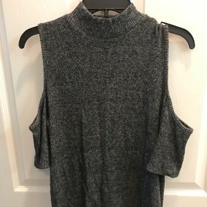 Gap cold shoulder top
